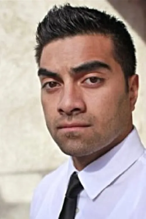 John Wooten ha trabajado con Paul Uipi en 1 ocasiones