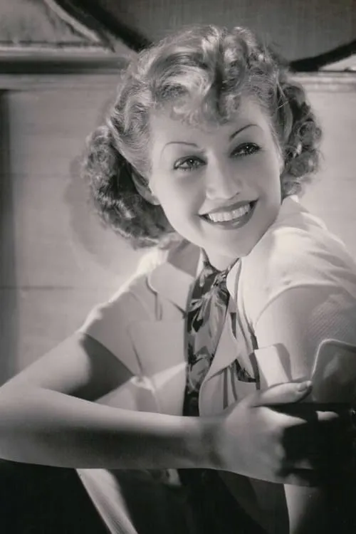 Paula Stone interpretando a Mary Meeker