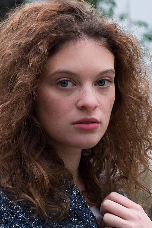 Davia Dannenberg ha trabajado con Pauline Briand en 1 ocasiones