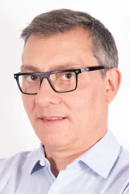 Paulo Calçade — personaje: Self