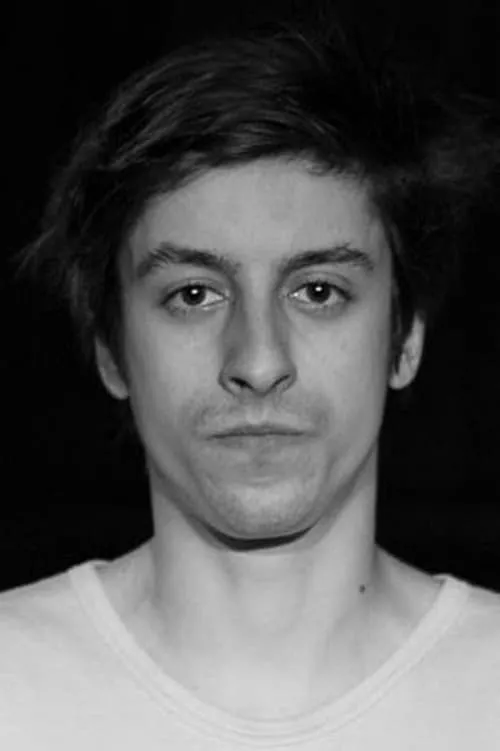 Pavel Neškudla interpretando a