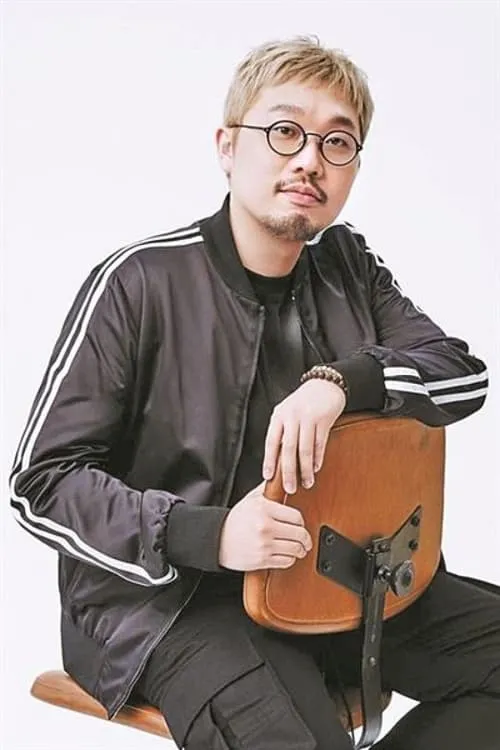 Pdogg interpretando a Self