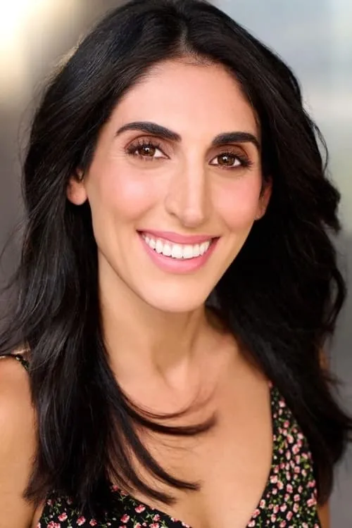 Pegah Rashti interpretando a