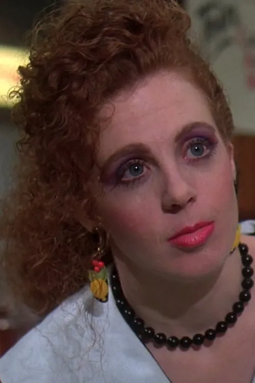 Amber Pawlick ha trabajado con Peggy Hedden en 1 ocasiones