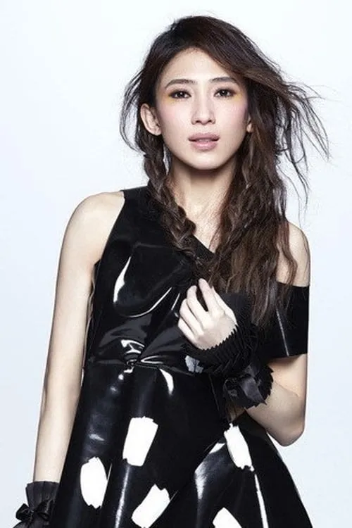 Eric Moo ha trabajado con Penny Tai en 1 ocasiones