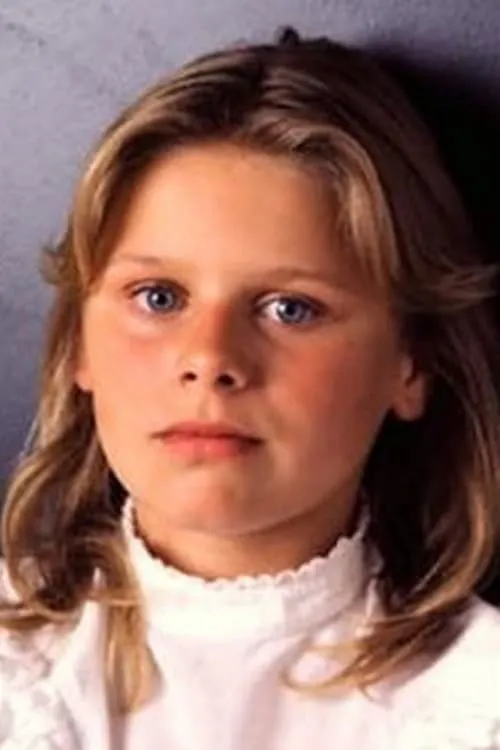 Pernilla Allwin — personaje: Fanny Ekdahl