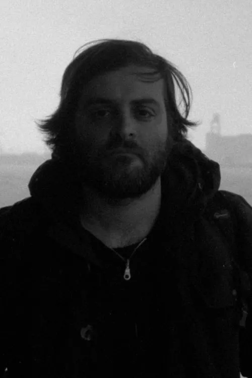 David Bonfim ha trabajado con Peter Azen en 1 ocasiones