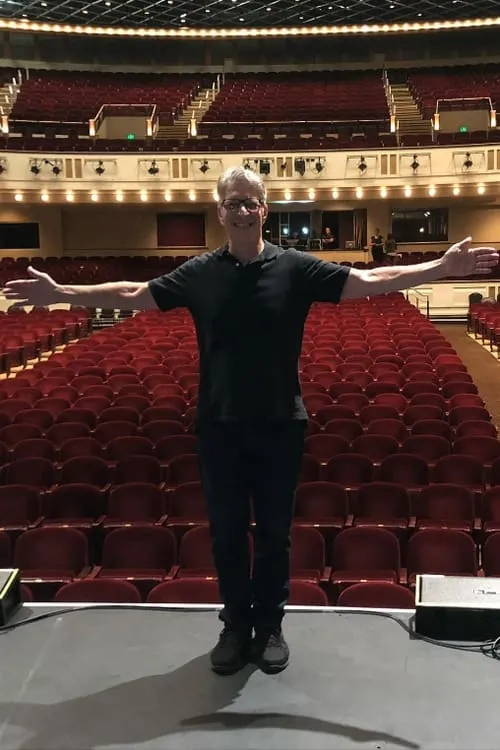 Peter Bernstein interpretando a Self