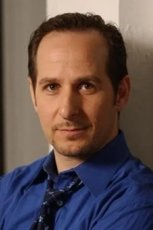 Elizabeth Banks ha trabajado con Peter M. Karlin en 1 ocasiones