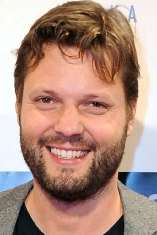 Peter Thorwarth interpretando a Philipp