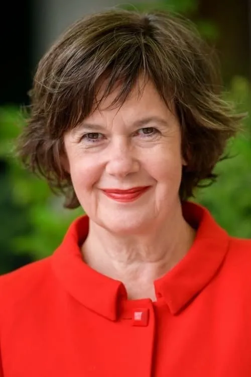 Petra Kalkutschke interpretando a Frau Fabian