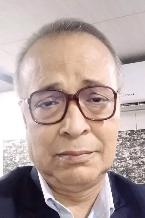 Rwitobroto Mukherjee ha trabajado con Phalguni Chatterjee en 1 ocasiones