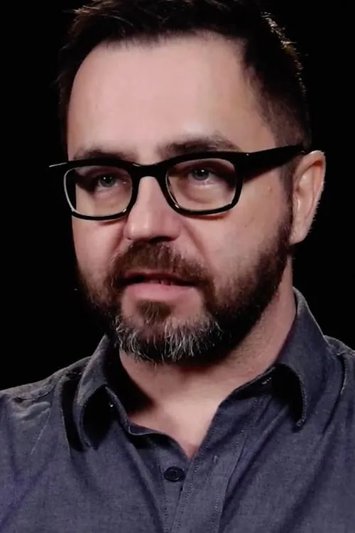 André Gower ha trabajado con Phil Nobile Jr. en 2 ocasiones