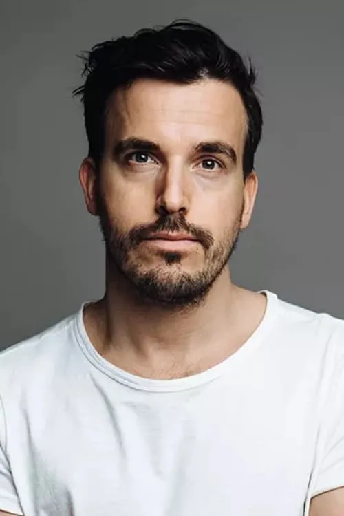 Philip Hughes en su biografía y filmografía