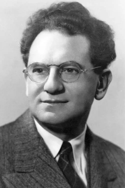 Philip Loeb interpretando a Elite Beauty Shoppe Owner