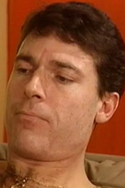 Philippe Arnaud interpretando a 