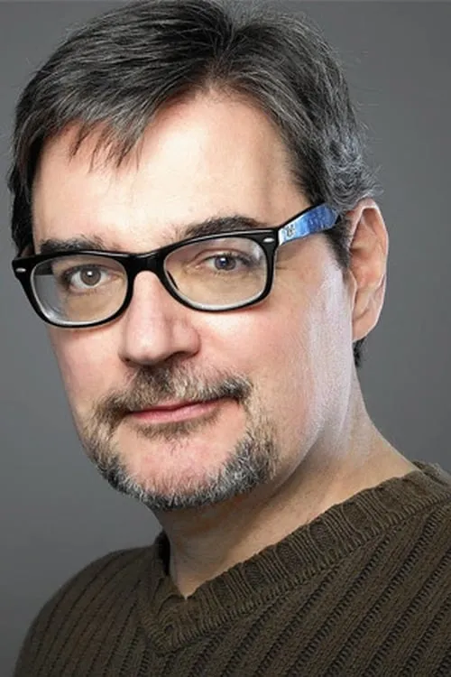 Justin Humphreys ha trabajado con Phoef Sutton en 1 ocasiones