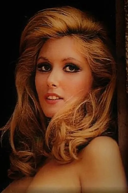 Pia Giancaro interpretando a Tanya