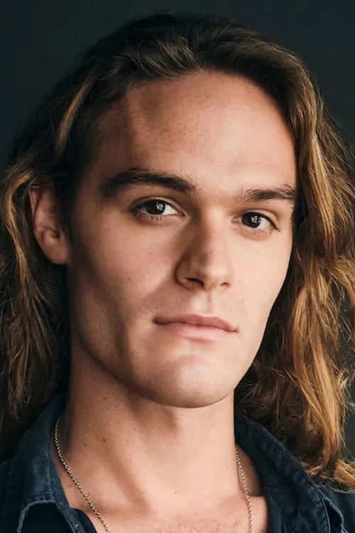 Mark Allyn ha trabajado con Pierce Wallace en 1 ocasiones