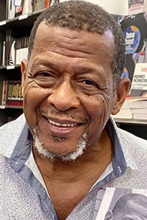 Jacob Desvarieux ha trabajado con Pierre-Edouard Decimus en 1 ocasiones