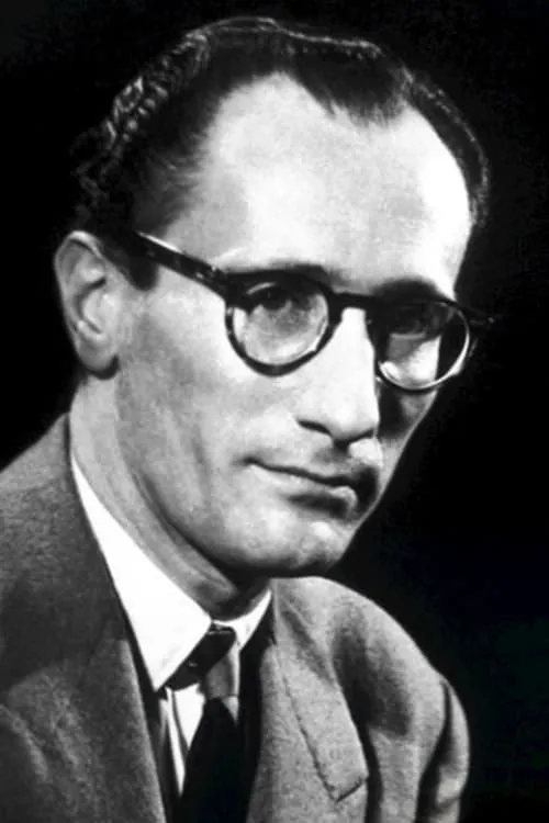 Georges Franju ha trabajado con Pierre Roche en 1 ocasiones