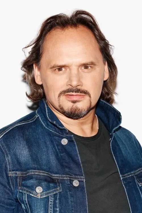 Ernest Nita ha trabajado con Piotr Łukawski en 2 ocasiones