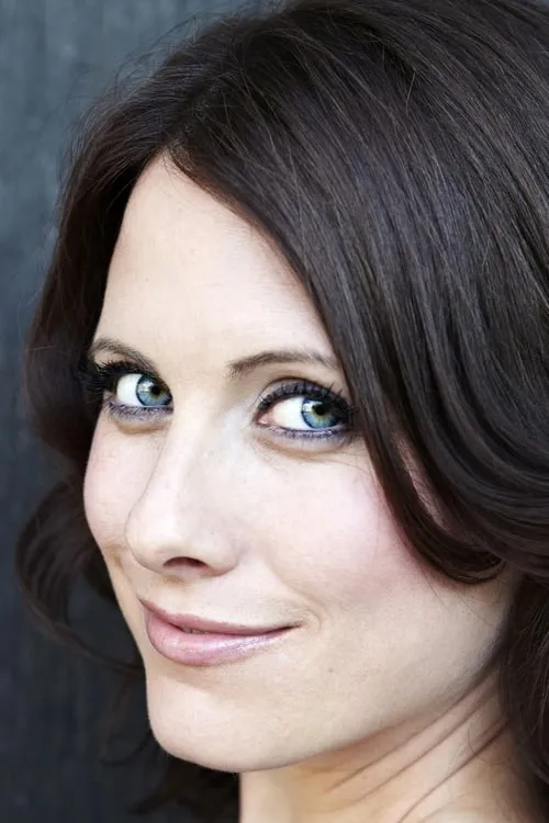 Paulino Nunes ha trabajado con Pip Dwyer en 3 ocasiones