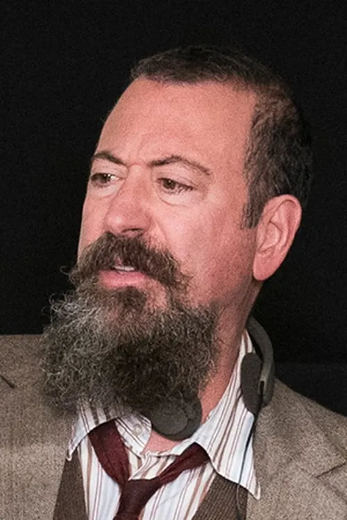 James Costa ha trabajado con P.J. Pesce en 1 ocasiones