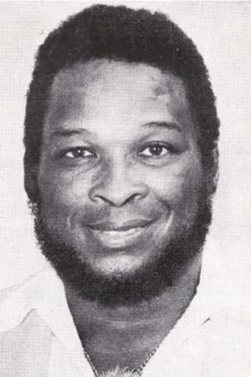 James McIngvale ha trabajado con Plasse Conway Sr. en 1 ocasiones