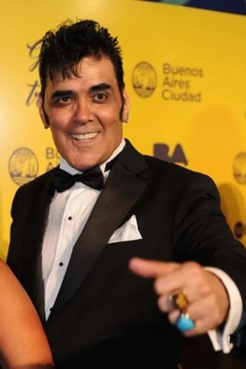 Luis Minari ha trabajado con Pocho La Pantera en 1 ocasiones