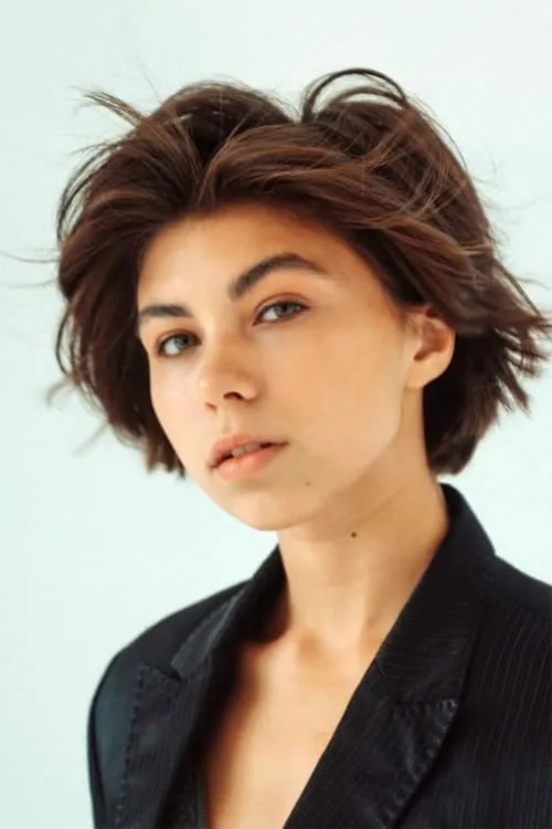 ???? ?????? ha trabajado con Polina Povtar en 1 ocasiones