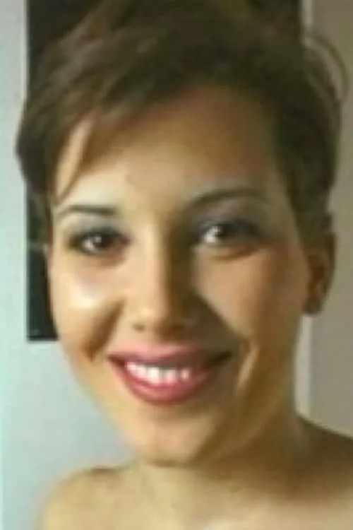 Nora Lucky ha trabajado con Pretty Page en 1 ocasiones