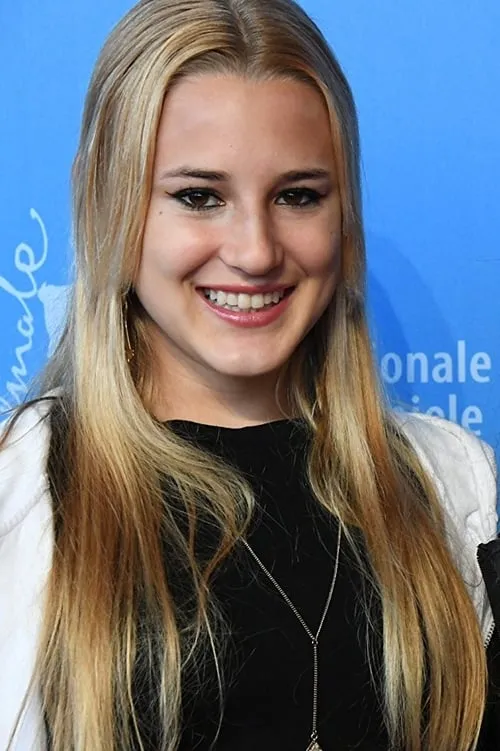 Susana Ribeiro ha trabajado con Priscila Bittencourt en 1 ocasiones