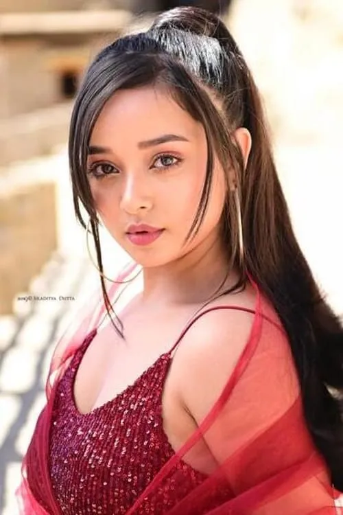 Sreelekha Mitra ha trabajado con Priyanka Bhattacharjee en 1 ocasiones