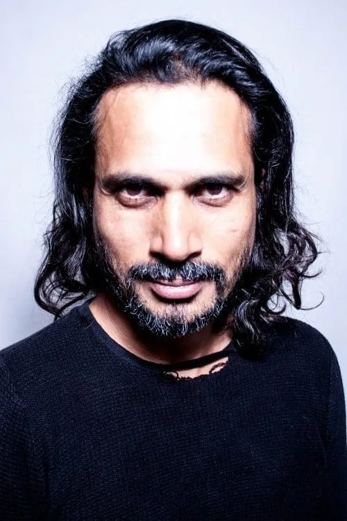 Elisa Abascal ha trabajado con Puven Pather en 1 ocasiones