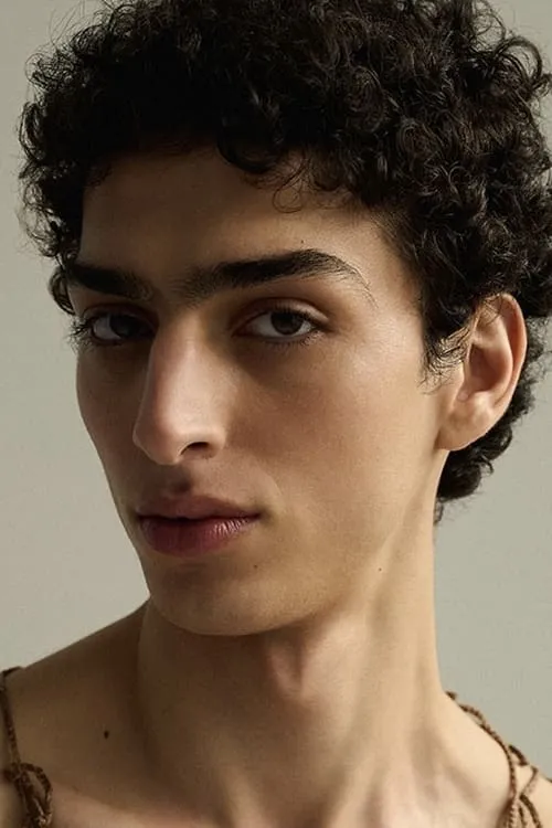 John Roberts ha trabajado con Qaher Harhash en 1 ocasiones