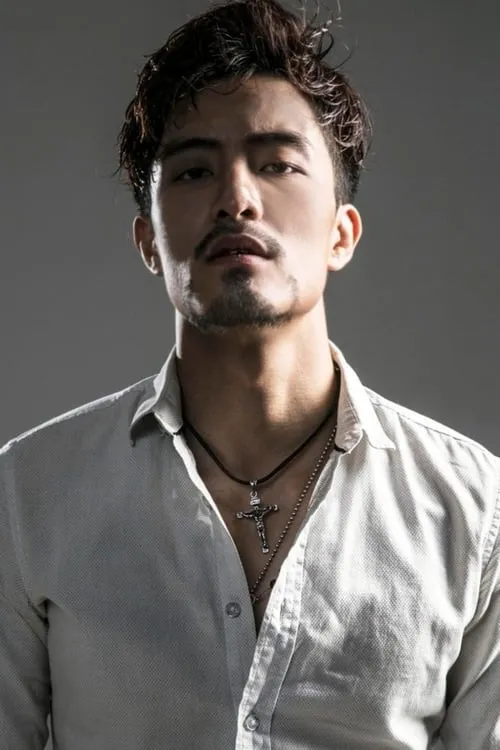 Qiu Zijian en su biografía y filmografía