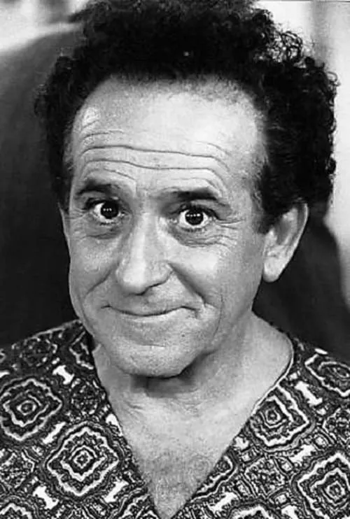 Quique Camoiras interpretando a Fray Tomás de Torquemada