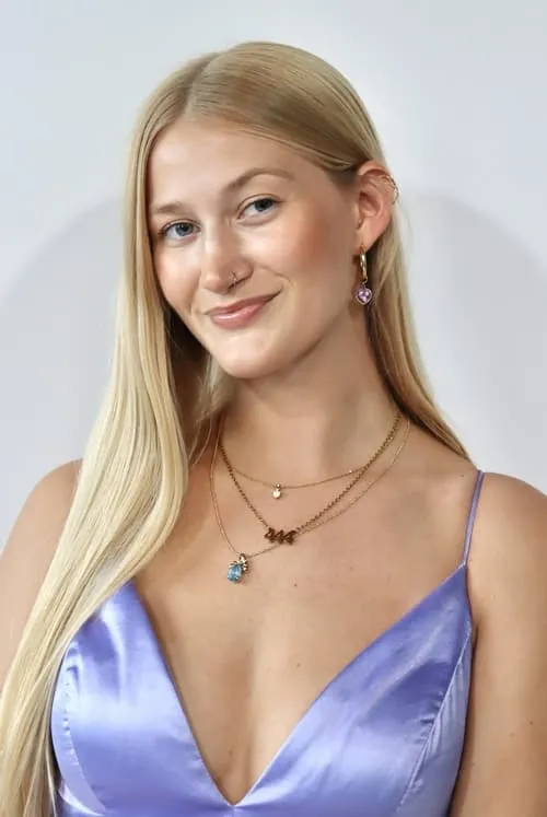 Charles Cragin ha trabajado con Rachel Black en 1 ocasiones