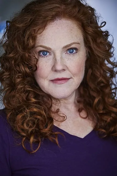 Rachel Strutt interpretando a Veronica Bennett