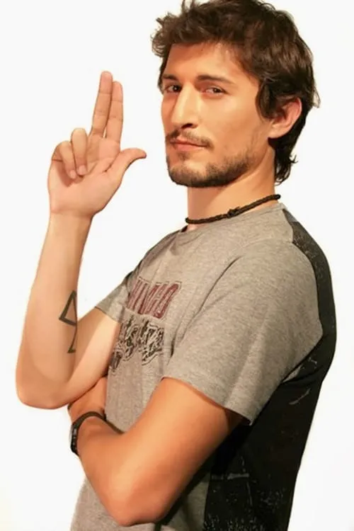 Dri Mondaray ha trabajado con Rafael Darro en 1 ocasiones