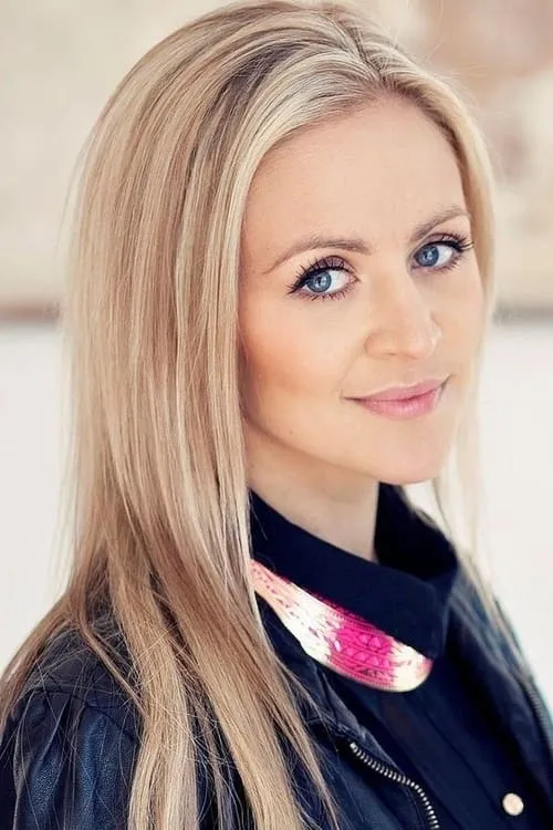 Þorsteinn Gunnar Bjarnason ha trabajado con Ragnhildur Steinunn Jónsdóttir en 2 ocasiones