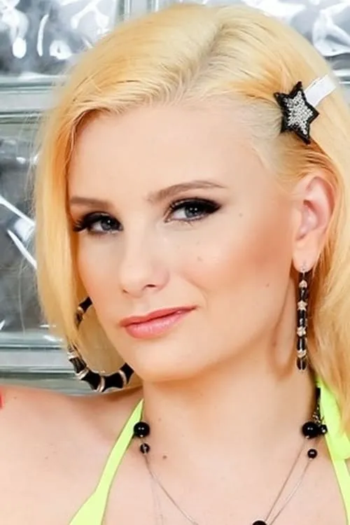 Foto de perfil del actor Rain Summers en el reparto