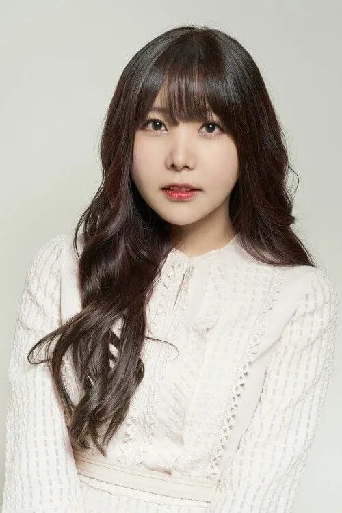 Lee Ka-eun ha trabajado con Raina en 1 ocasiones