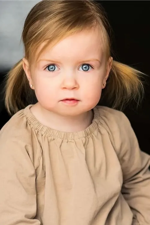 Sarah Dodd ha trabajado con Raine Monroe Boland en 1 ocasiones