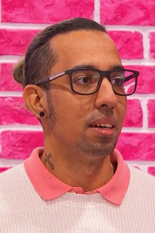 Ade Firza Paloh ha trabajado con Rainer Oktovianus en 1 ocasiones