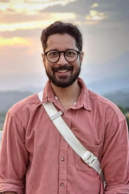 Rajat Barmecha — personaje: Tarun Pabhu