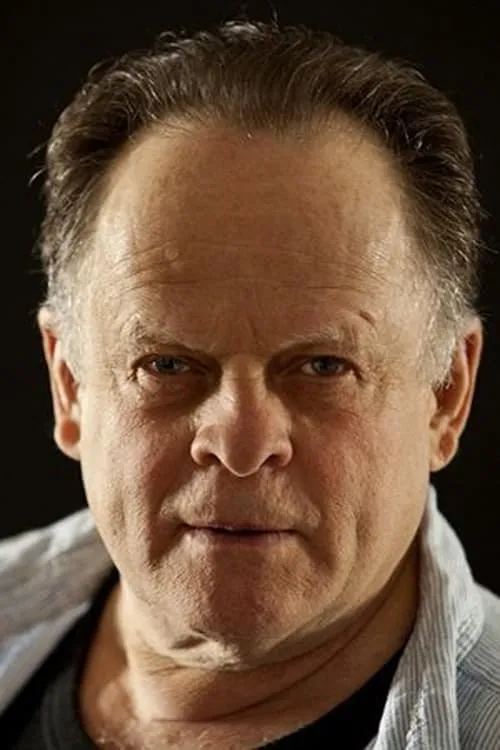 Darren Epton ha trabajado con Ralph P. Martin en 1 ocasiones