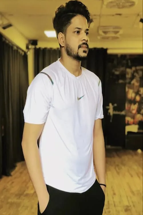 Alina Khan ha trabajado con Ramiz Law en 1 ocasiones