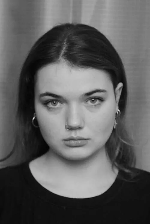 Jules Benchetrit ha trabajado con Raphaelle Doyle en 2 ocasiones